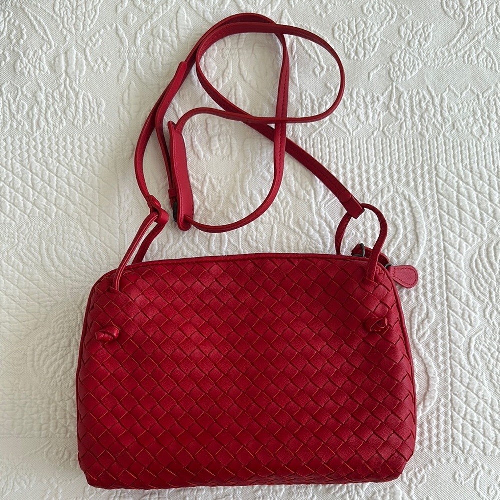 Bottega Veneta Red Intrecciato Leather Shoulder Crossbody Bag